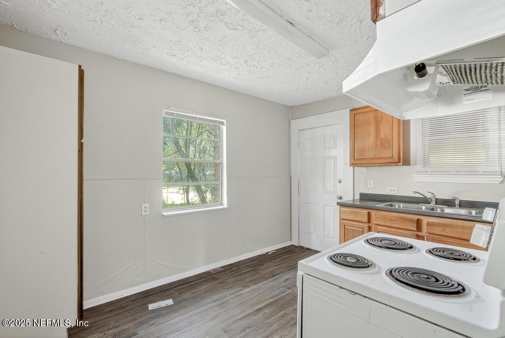 2932 Rhonda Road Jacksonville, FL 32254 - Photo 13 of 33 2932 Rhonda Rd-13