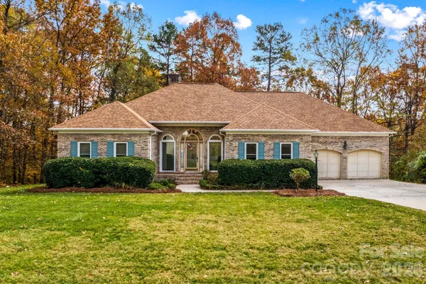 $469,500 | 411 Wildwood Drive, Salisbury, NC 28146