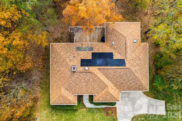 $469,500 | 411 Wildwood Drive, Salisbury, NC 28146