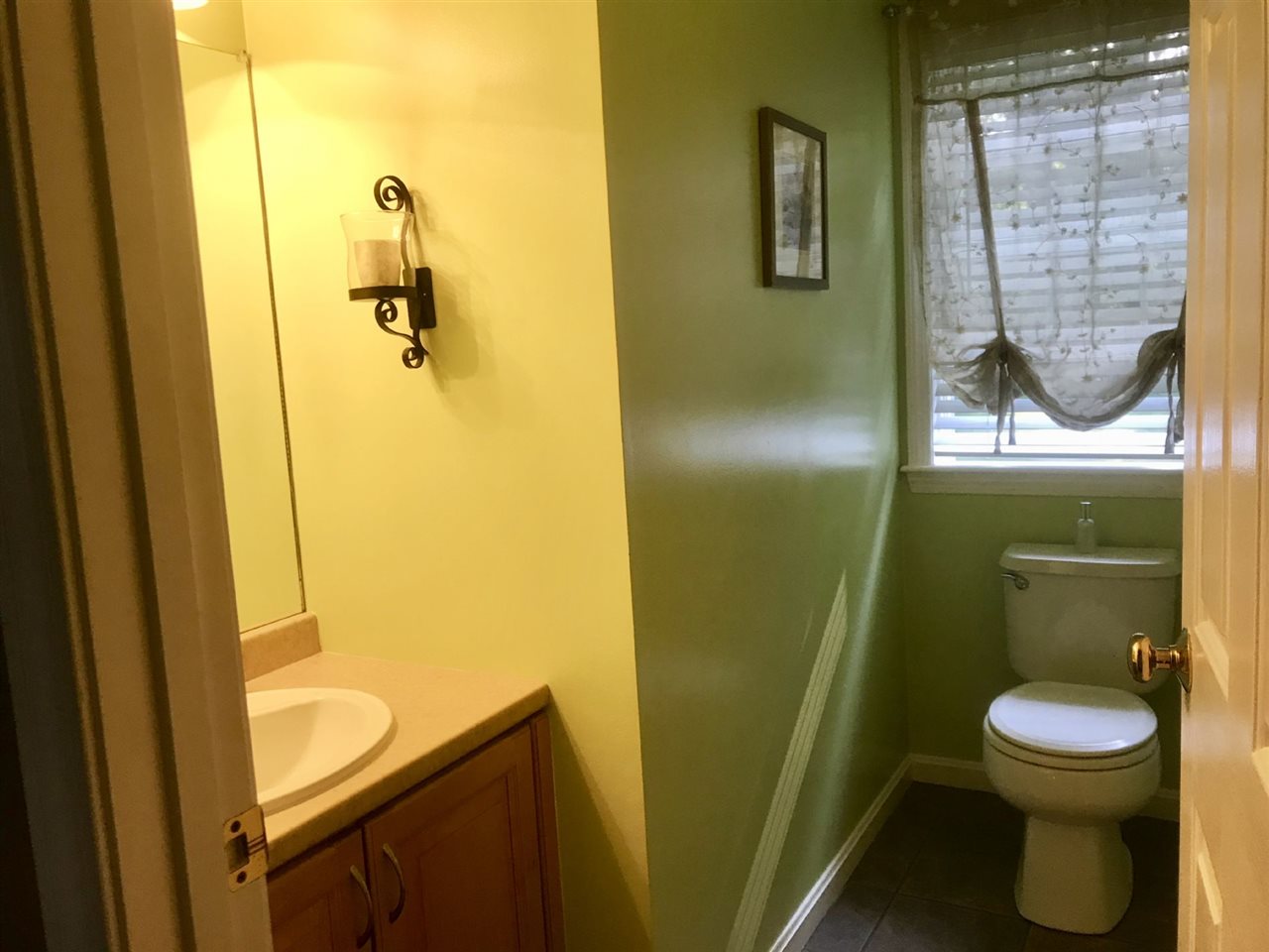3 Winn Road Nashua, NH 03062 - Photo 9 of 19