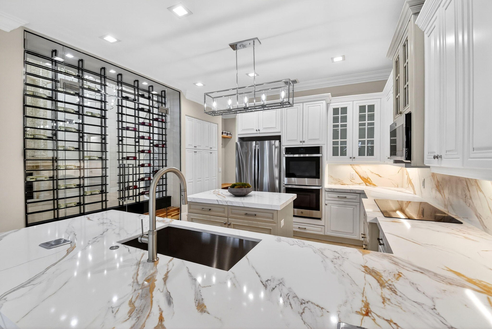 8680 Cobblestone Point Circle Boynton Beach, FL 33472 - Photo 12 of 70 21-web-or-mls-DSC_8005