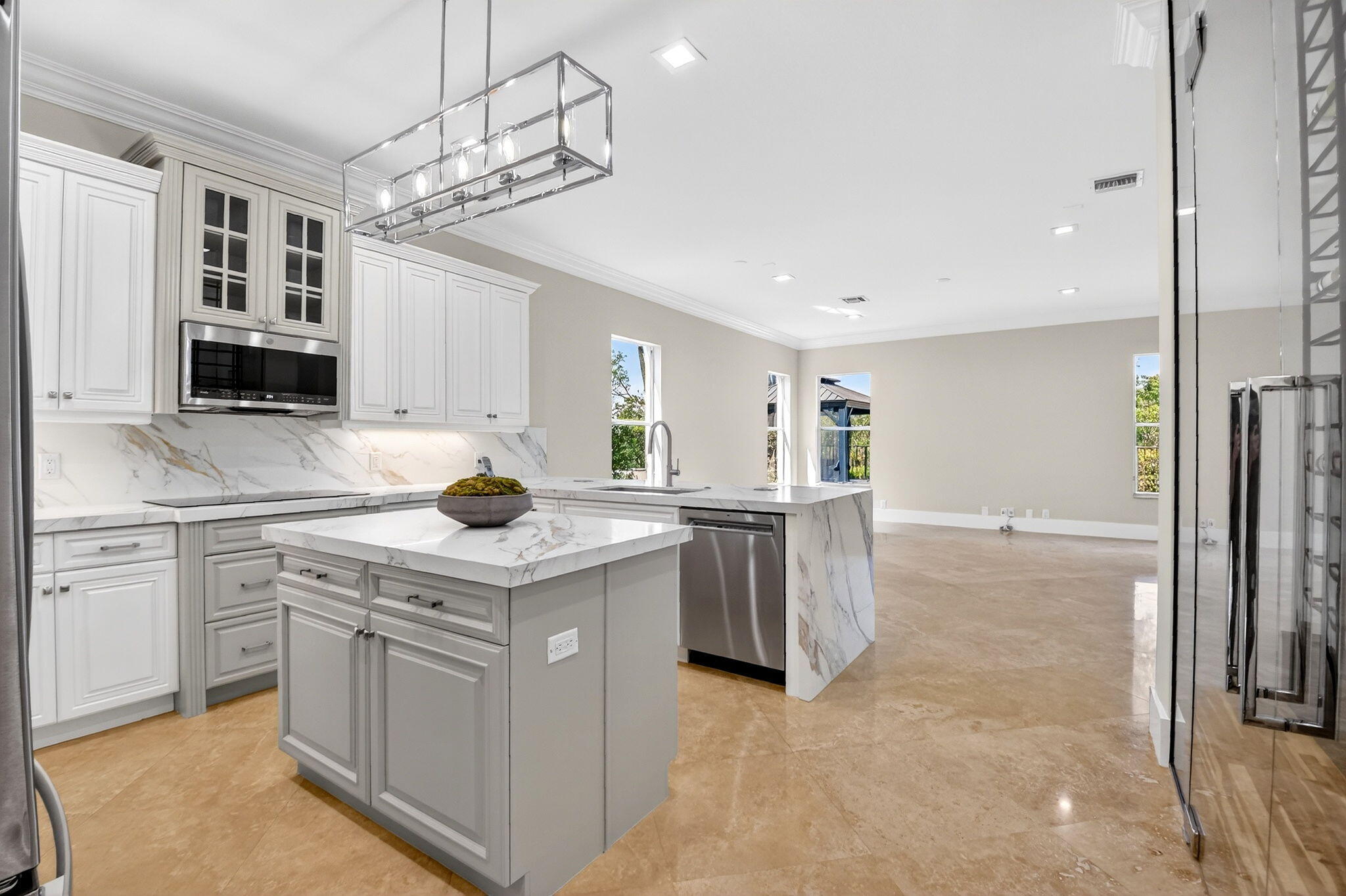 8680 Cobblestone Point Circle Boynton Beach, FL 33472 - Photo 13 of 70 23-web-or-mls-DSC_8017