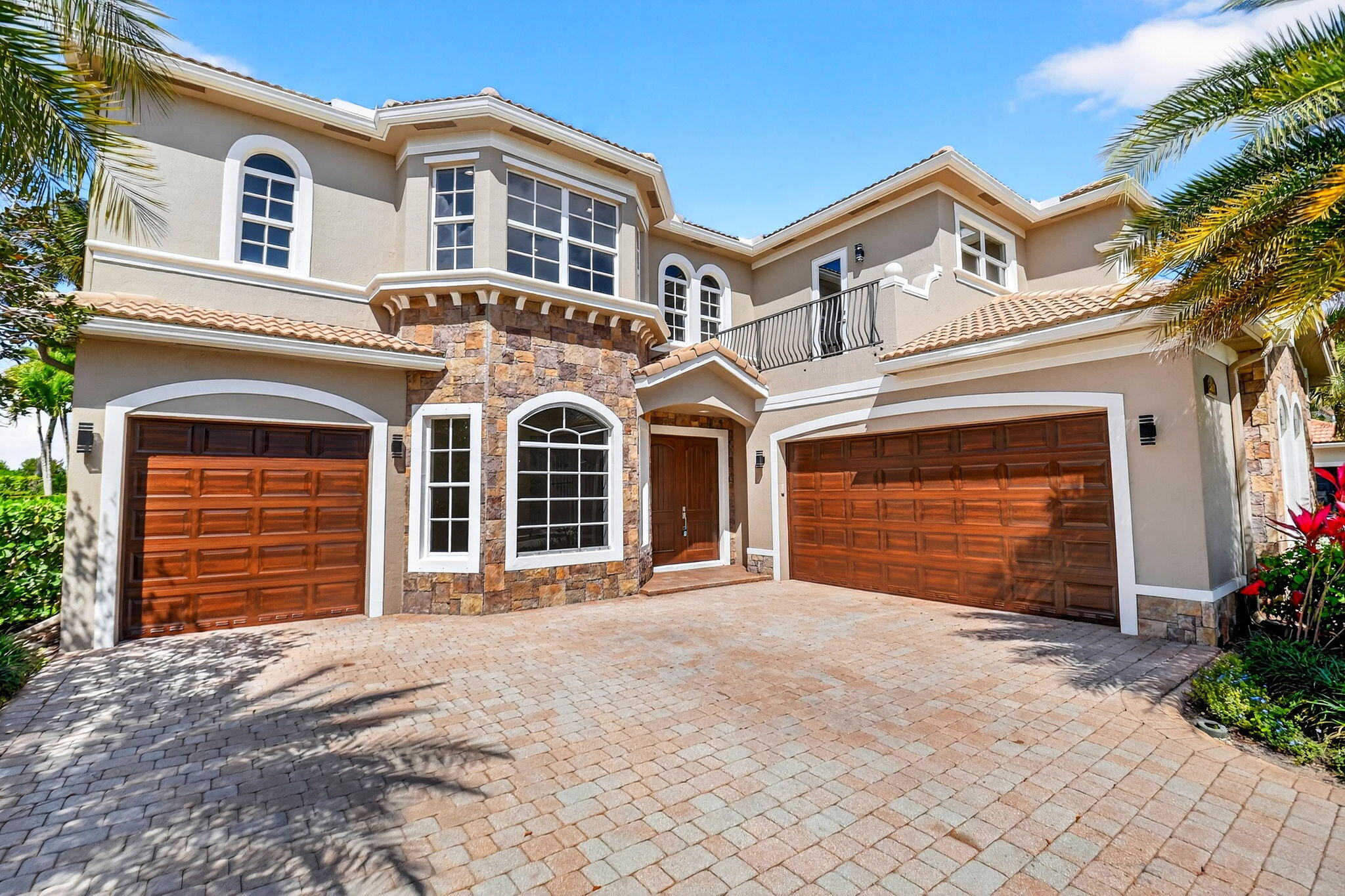 8680 Cobblestone Point Circle Boynton Beach, FL 33472 - Photo 2 of 70 2-web-or-mls-DSC_8172