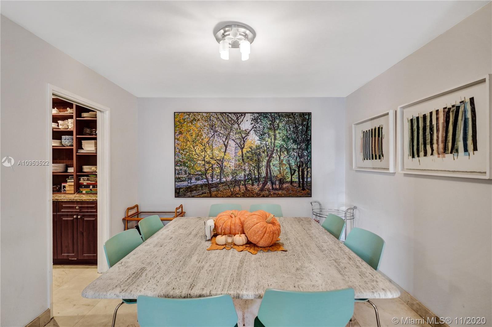 151 Crandon Boulevard, Unit 230 Key Biscayne, FL 33149 - Photo 3 of 30