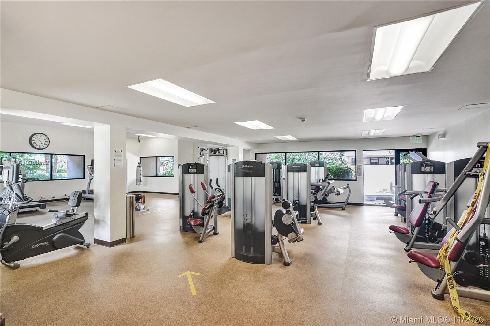 151 Crandon Boulevard, Unit 230 Key Biscayne, FL 33149 - Photo 23 of 30