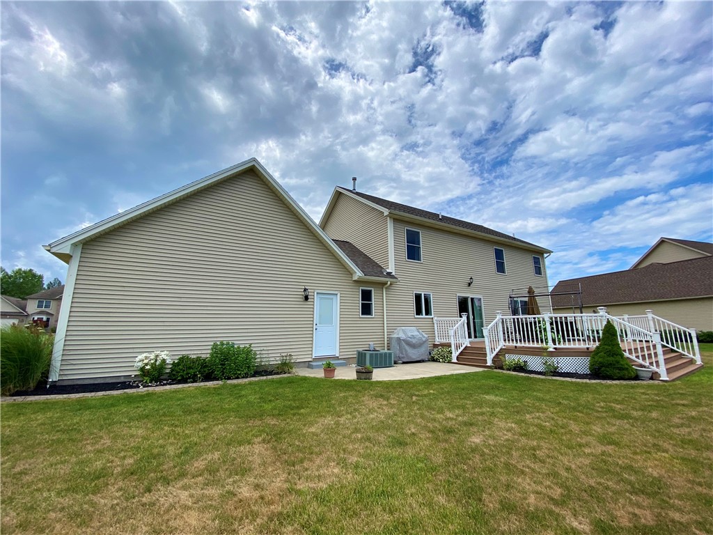 445 Thyme Drive Webster, NY 14580 - Photo 29 of 31