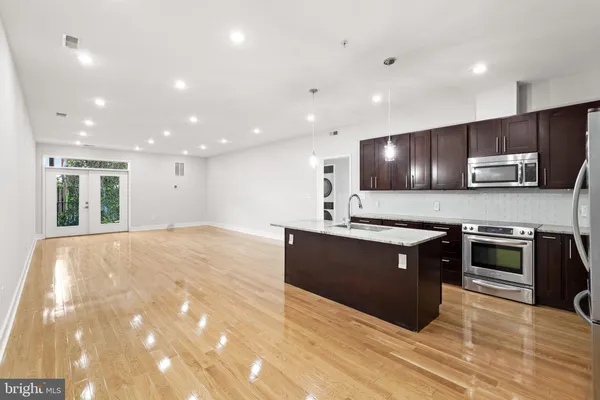 $599,000 | 610 Newton Place Northwest, Unit 4, Washington, DC 20010