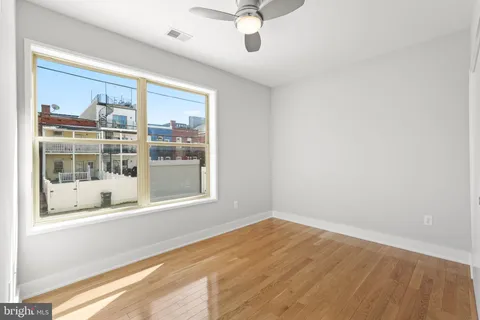 $599,000 | 610 Newton Place Northwest, Unit 4, Washington, DC 20010