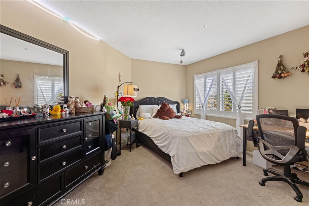 2740 Rockwood Drive Riverside, CA 92503 - Photo 29 of 41