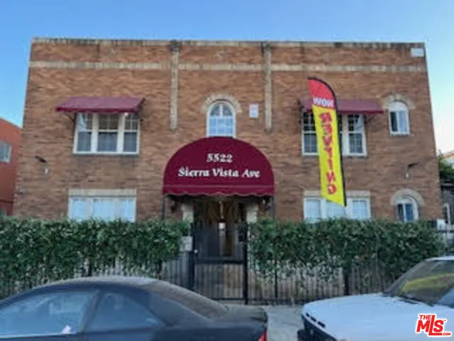$1,695 | 5522 Sierra Vista Avenue, Unit 4, Los Angeles, CA 90038