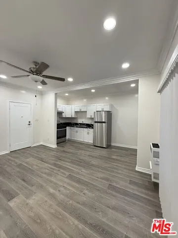 $1,695 | 5522 Sierra Vista Avenue, Unit 4, Los Angeles, CA 90038