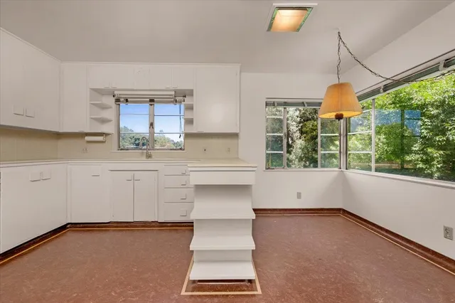 $824,000 | 5481 East Geary Avenue, Fresno, CA 93727