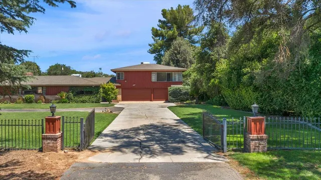 $824,000 | 5481 East Geary Avenue, Fresno, CA 93727