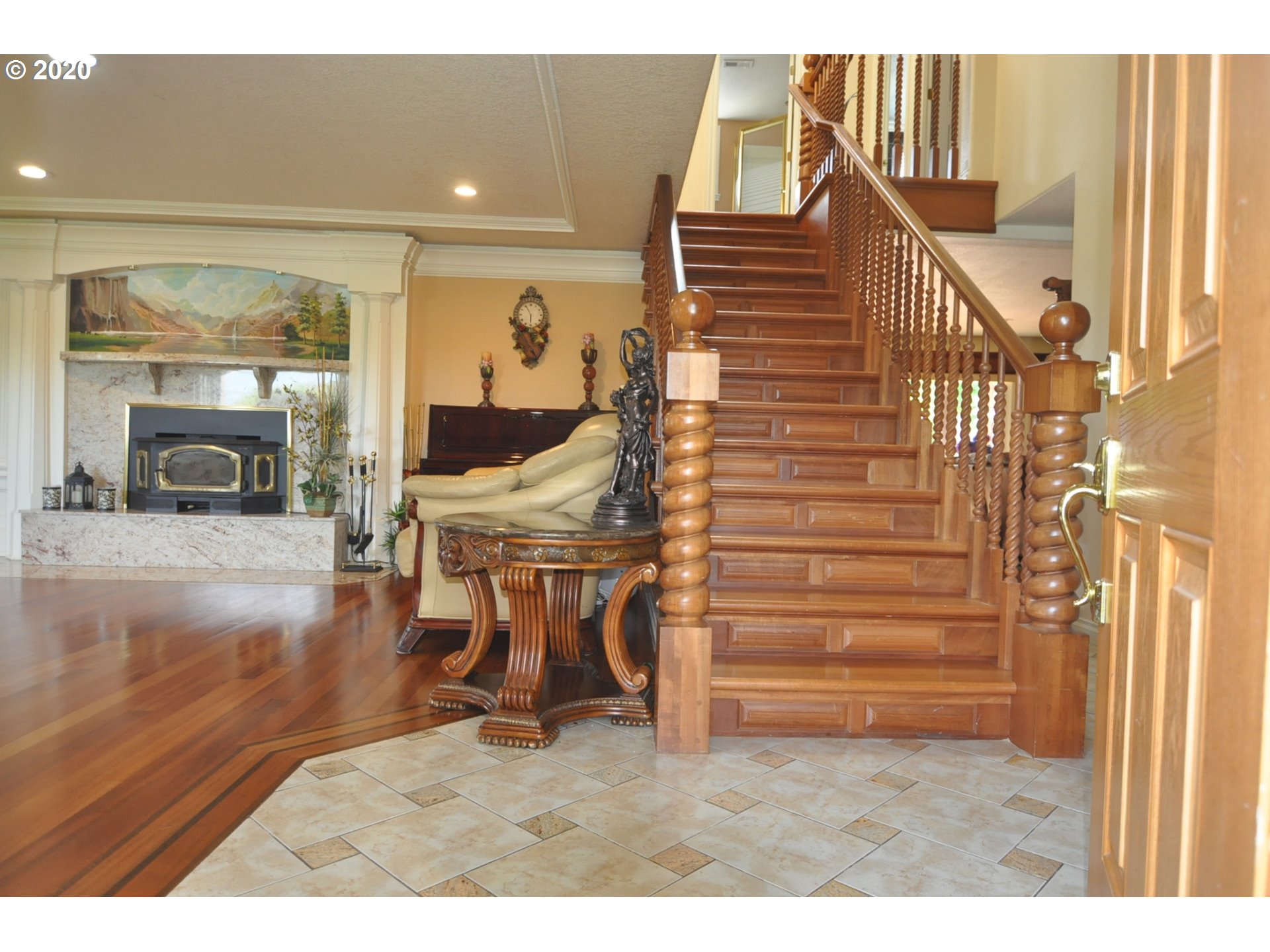 16220 Southeast Sager Road Happy Valley, OR 97086 - Photo 5 of 30 Gallery Image 5