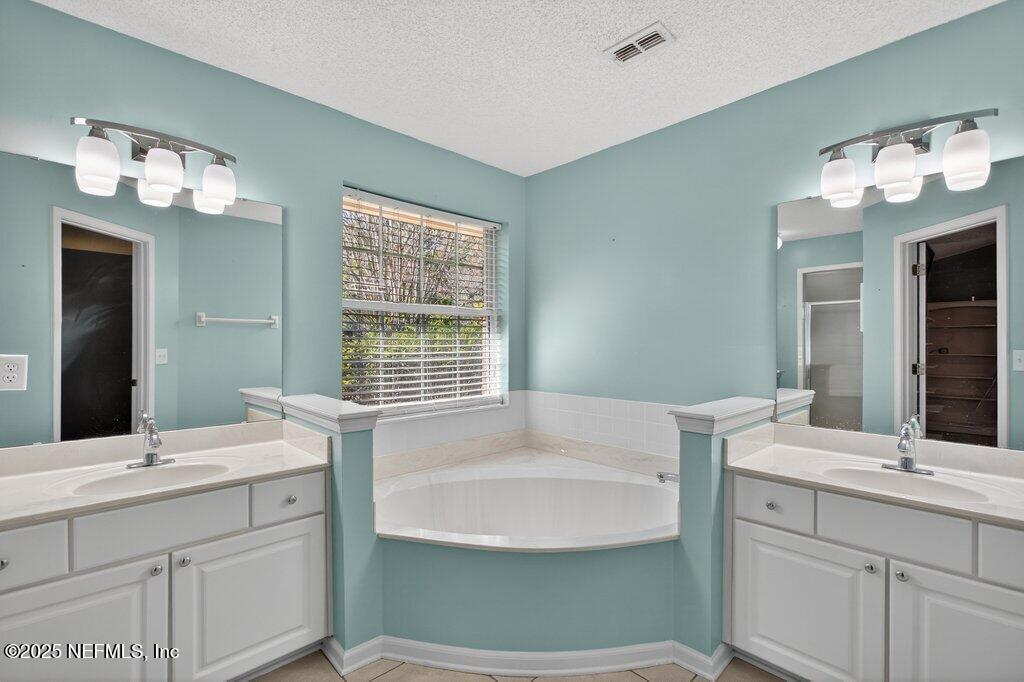 2472 Moon Harbor Way Middleburg, FL 32068 - Photo 23 of 52 026-2472MoonHarborWay-Middleburg-FL-3206