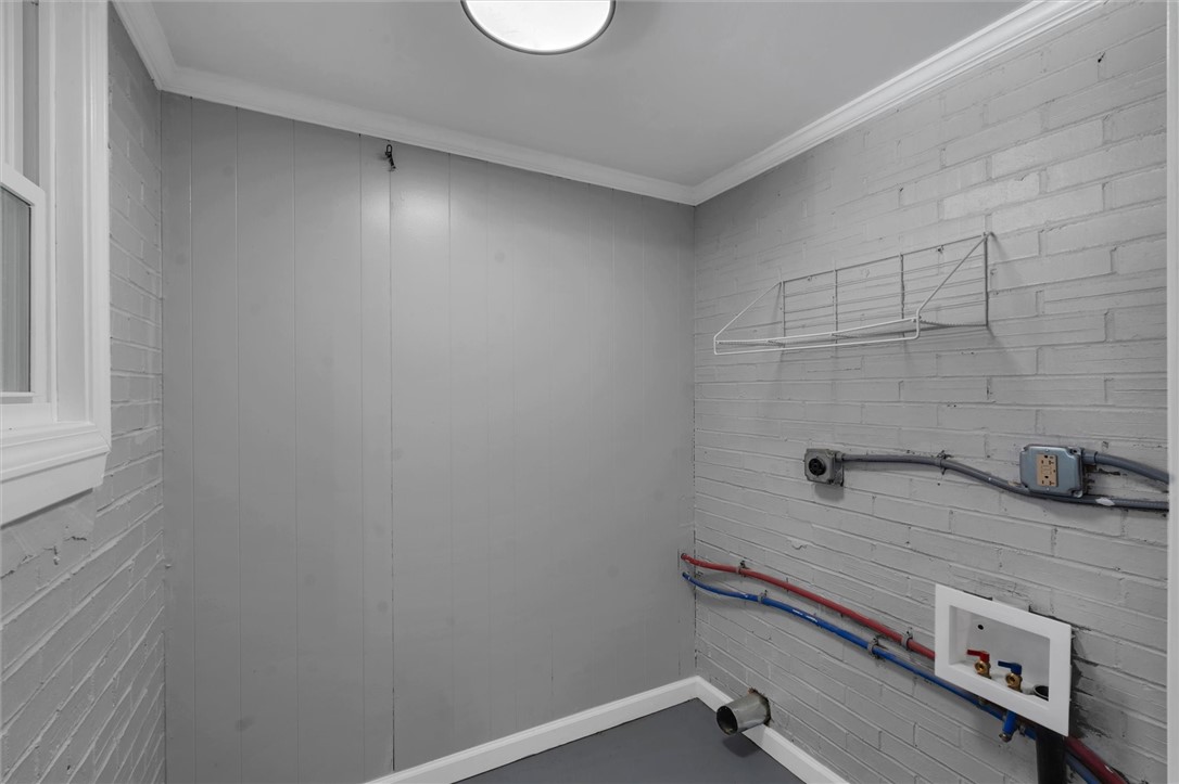 103 Keith Drive Anderson, SC 29621 - Photo 22 of 23 Laundry Room