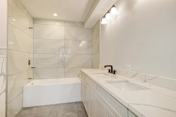 $3,950 | 369 Grant Street, Unit 3, Framingham, MA 01702