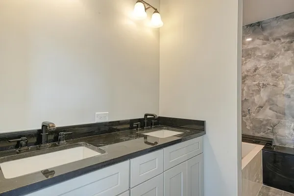 $3,950 | 369 Grant Street, Unit 3, Framingham, MA 01702