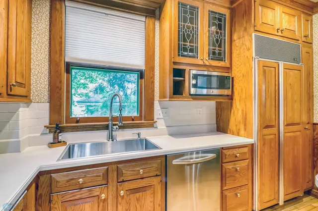 $379,900 | 1117 3rd Avenue South, Fargo, ND 58103