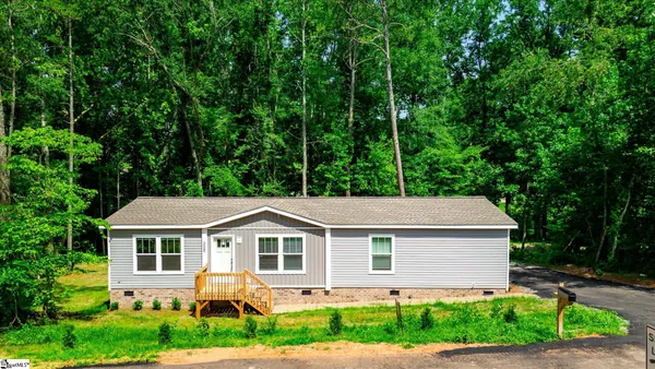 $222,500 | 328 Francis Street, Norris, SC 29667