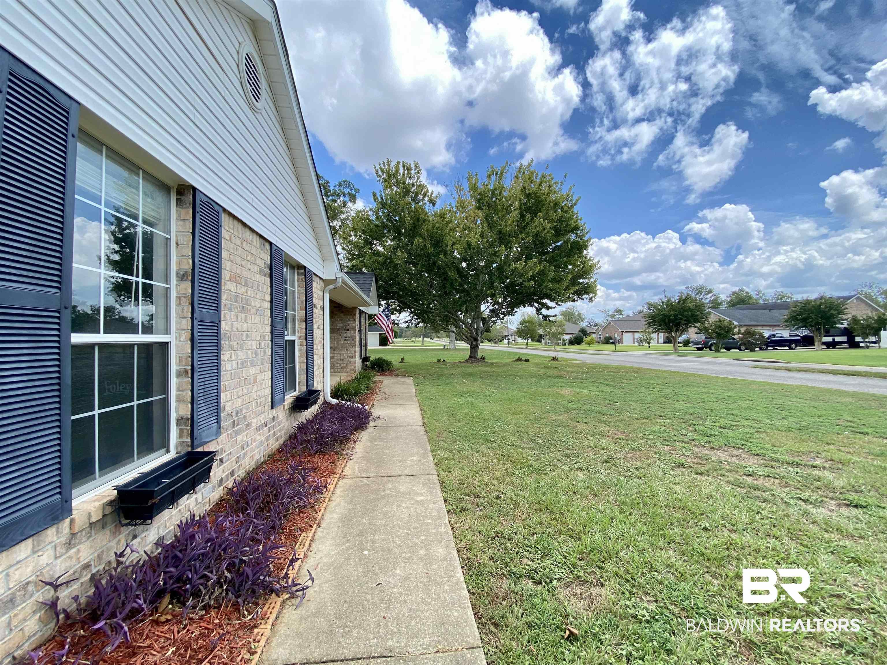 17831 Fancy Boulevard Foley, AL 36535 - Photo 2 of 35
