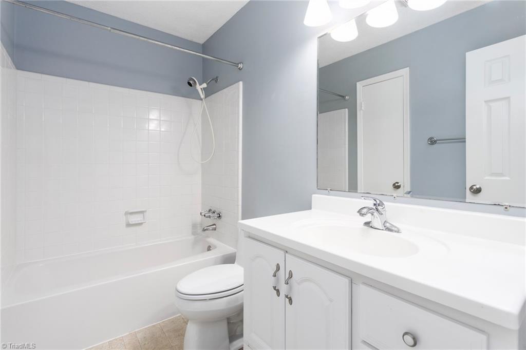3321 Rockingham Road High Point, NC 27265 - Photo 22 of 30