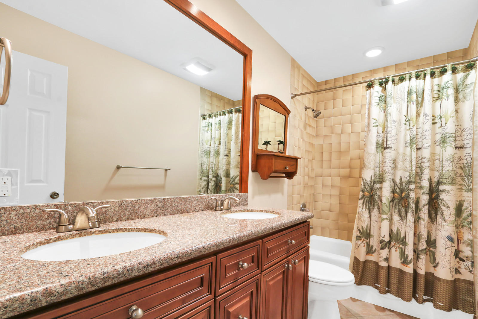 2415 Northwest 40th Circle Boca Raton, FL 33431 - Photo 18 of 33 Second Bathroom