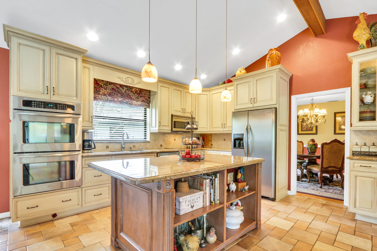 2415 Northwest 40th Circle Boca Raton, FL 33431 - Photo 2 of 33 Kitchen -Beatifully Upgraded