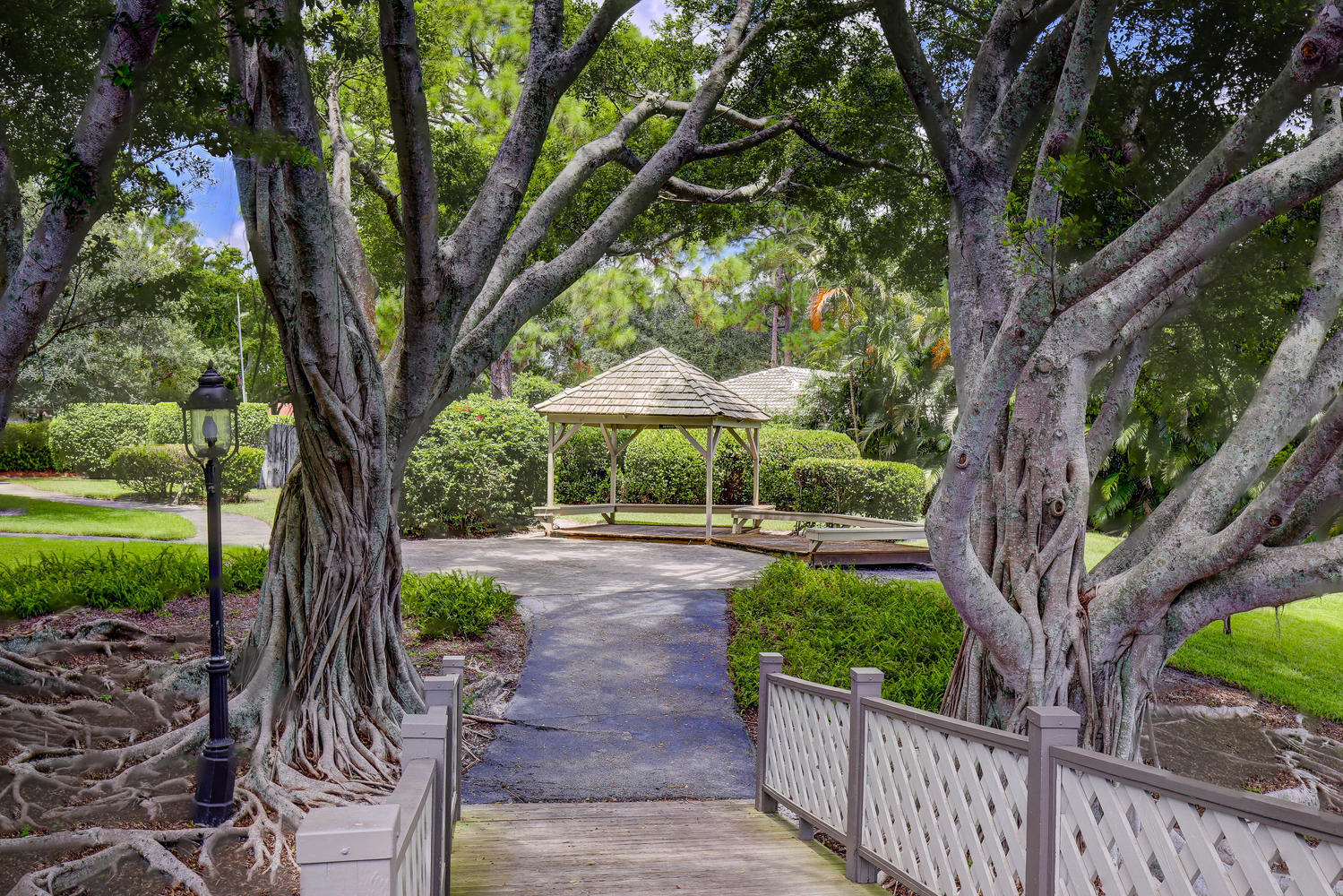 2415 Northwest 40th Circle Boca Raton, FL 33431 - Photo 25 of 33 MILLPOND Boca Raton FL-large-034-37-Com