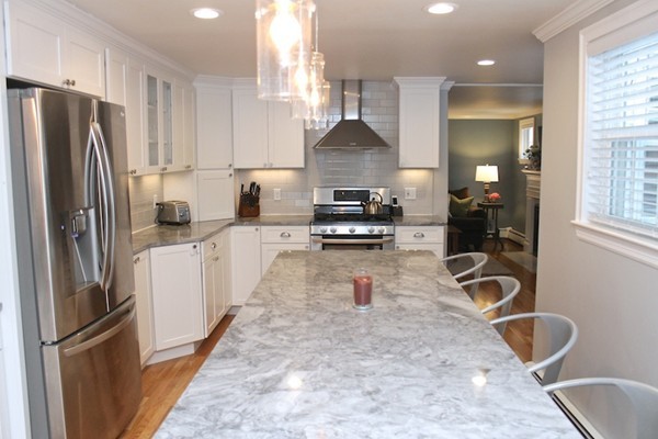 44 Crest Road Lynnfield, MA 01940 - Photo 20 of 28 Gallery Image 20