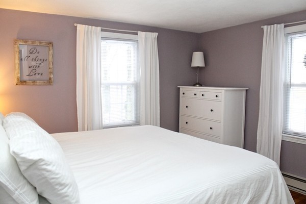 44 Crest Road Lynnfield, MA 01940 - Photo 3 of 28 Gallery Image 3