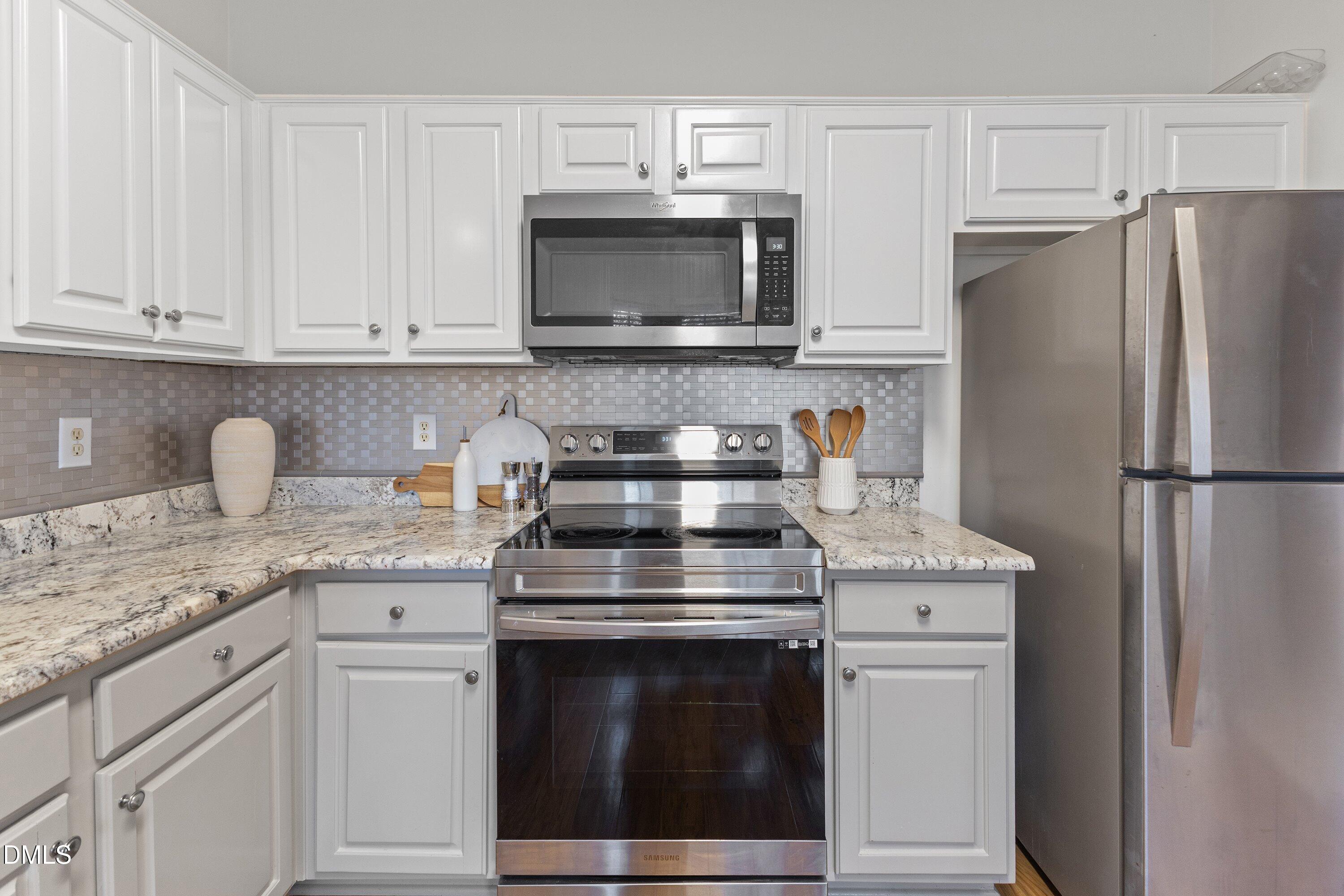 5403 Picket Fence Lane Raleigh, NC 27606 - Photo 14 of 47 14-5402 Picket Fence Ln _3117