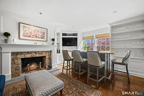 $4,790,000 | 8 Haskell Lane, Darien, CT 06820