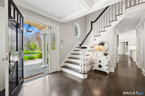 $4,790,000 | 8 Haskell Lane, Darien, CT 06820
