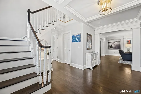 $4,790,000 | 8 Haskell Lane, Darien, CT 06820