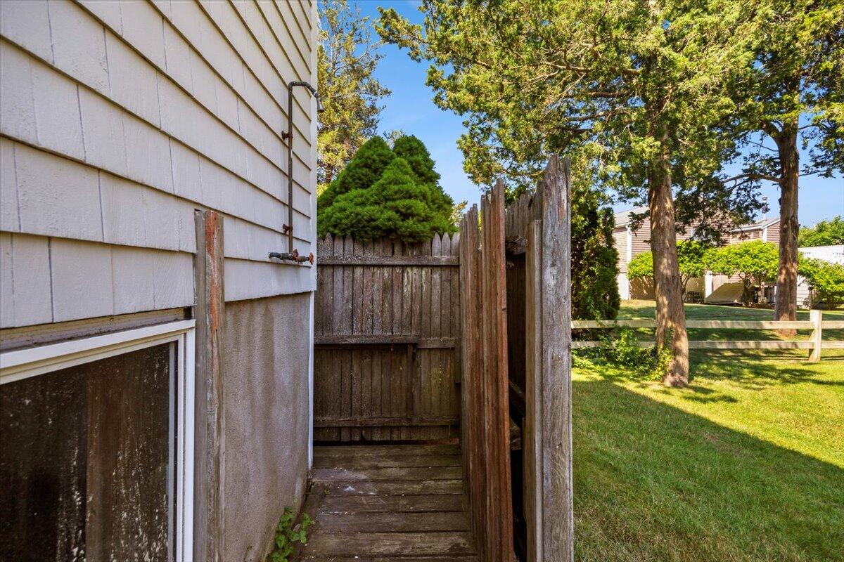 37 Kenwood Road Pocasset, MA 02559 - Photo 47 of 50 64-0176