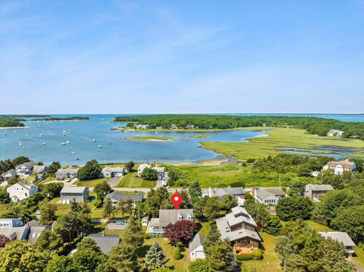 37 Kenwood Road Pocasset, MA 02559 - Photo 5 of 50 06-0015