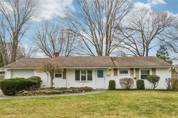 $339,000 | 117 Haverhill Avenue, Warwick, RI 02886