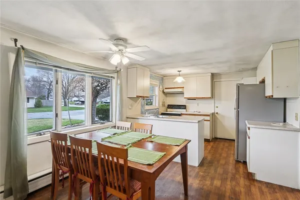 $339,000 | 117 Haverhill Avenue, Warwick, RI 02886