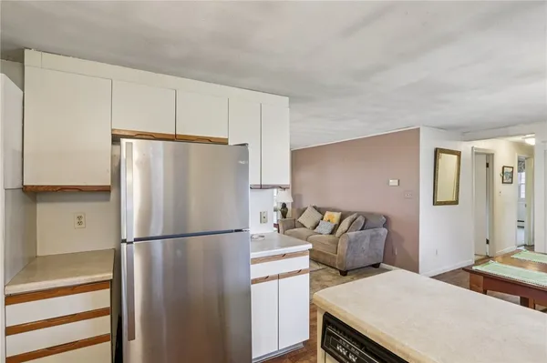 $339,000 | 117 Haverhill Avenue, Warwick, RI 02886