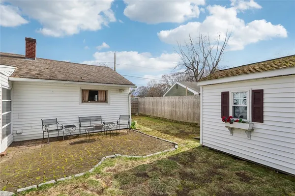 $339,000 | 117 Haverhill Avenue, Warwick, RI 02886