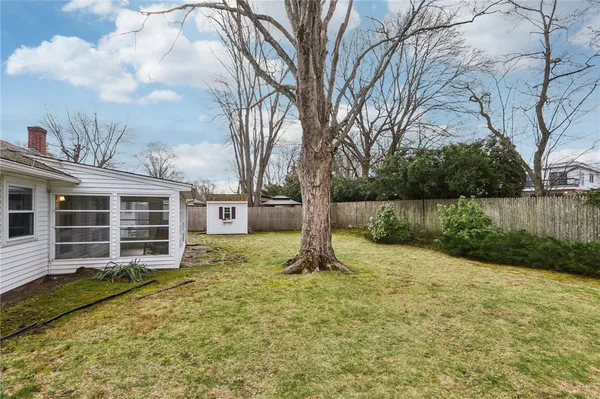 $339,000 | 117 Haverhill Avenue, Warwick, RI 02886