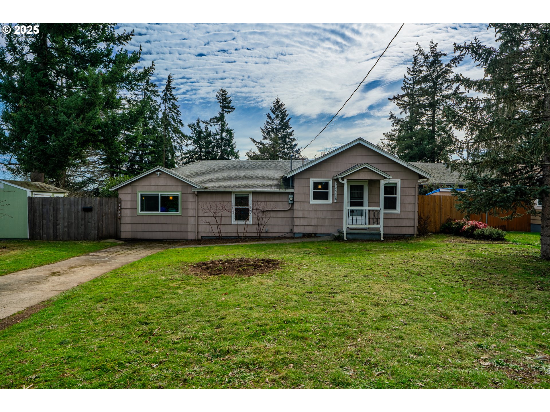 7644 Southeast Crystal Springs Blvd  