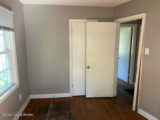 2428 Donna Road Louisville, KY 40216 - Photo 23 of 33 Bedroom 8