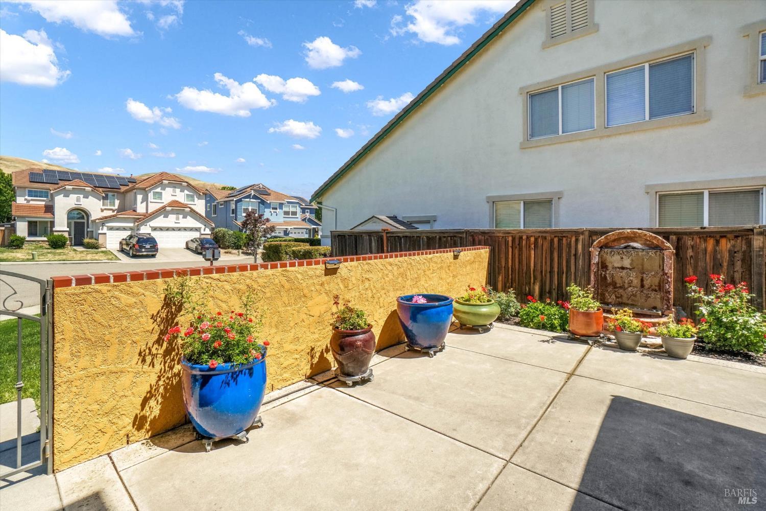 2187 Rasmussen Court Fairfield, CA 94533 - Photo 6 of 57