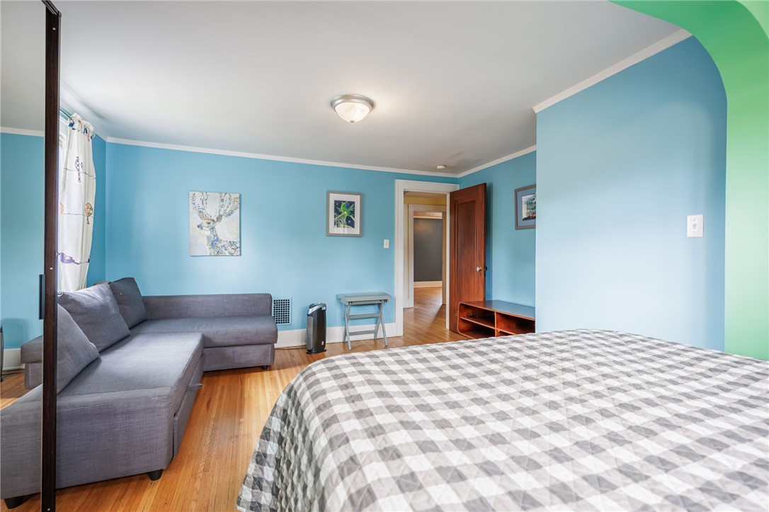 654 Laurelton Road Irondequoit, NY 14609 - Photo 30 of 41