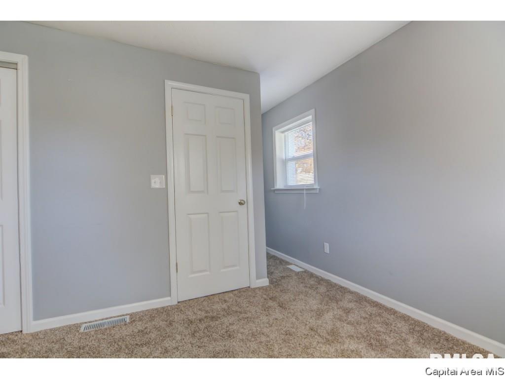 1125 West Elliott Avenue Springfield, IL 62702 - Photo 23 of 31 Gallery Image 23