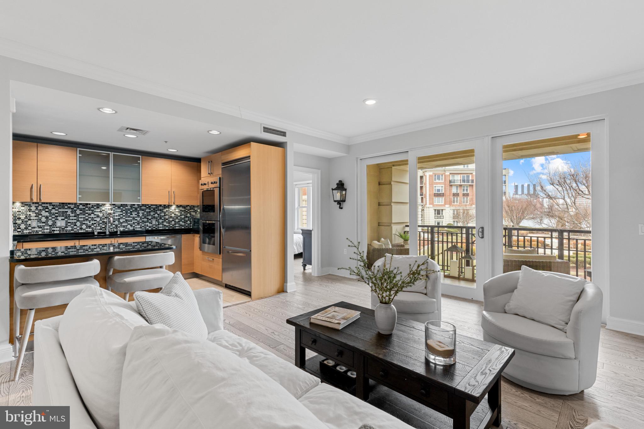801 Key Highway, Unit 253 Baltimore, MD 21230 - Photo 10 of 38