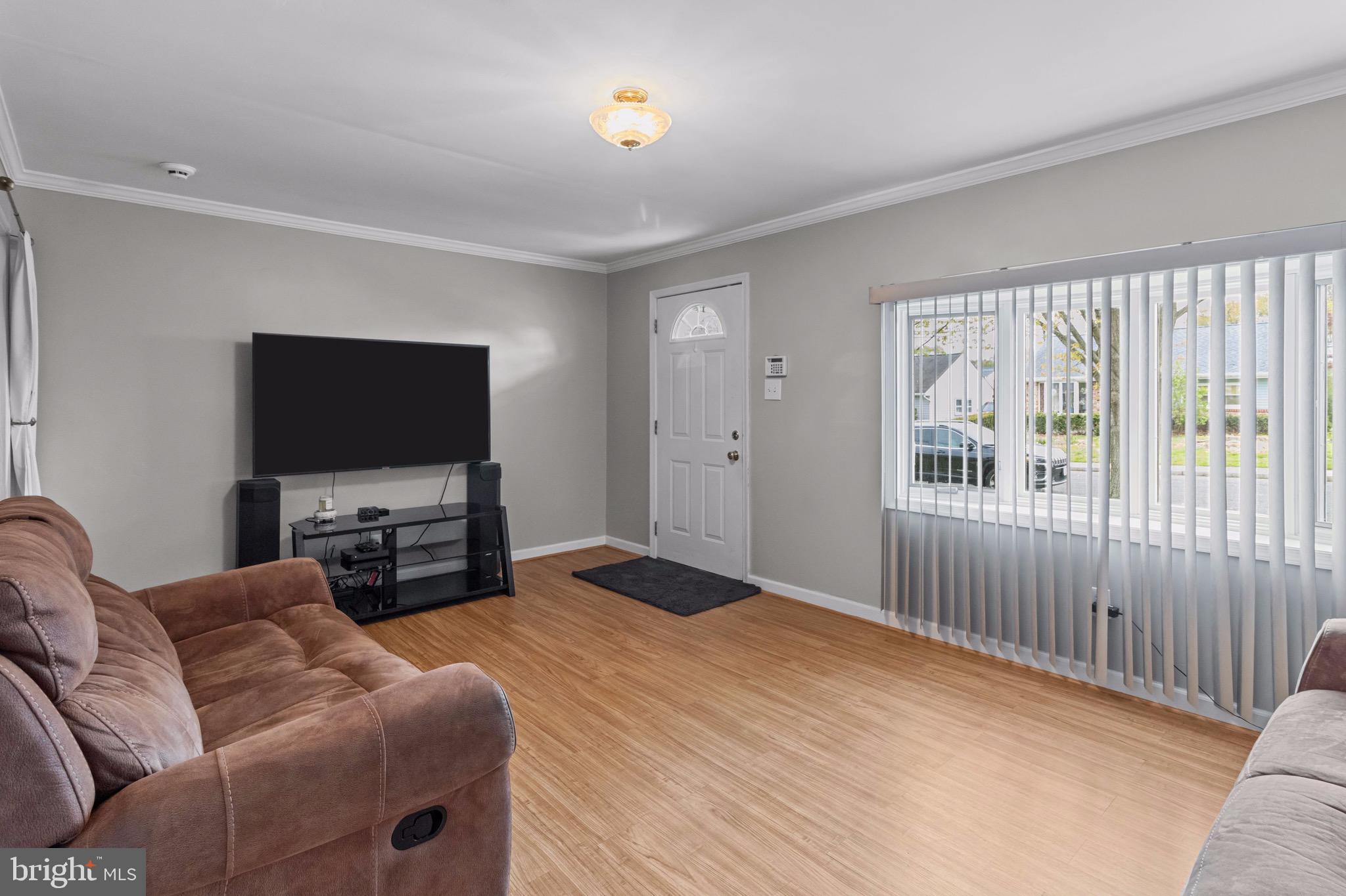 247 Doone Road Fairless Hills, PA 19030 - Photo 5 of 18 Gallery Image 5