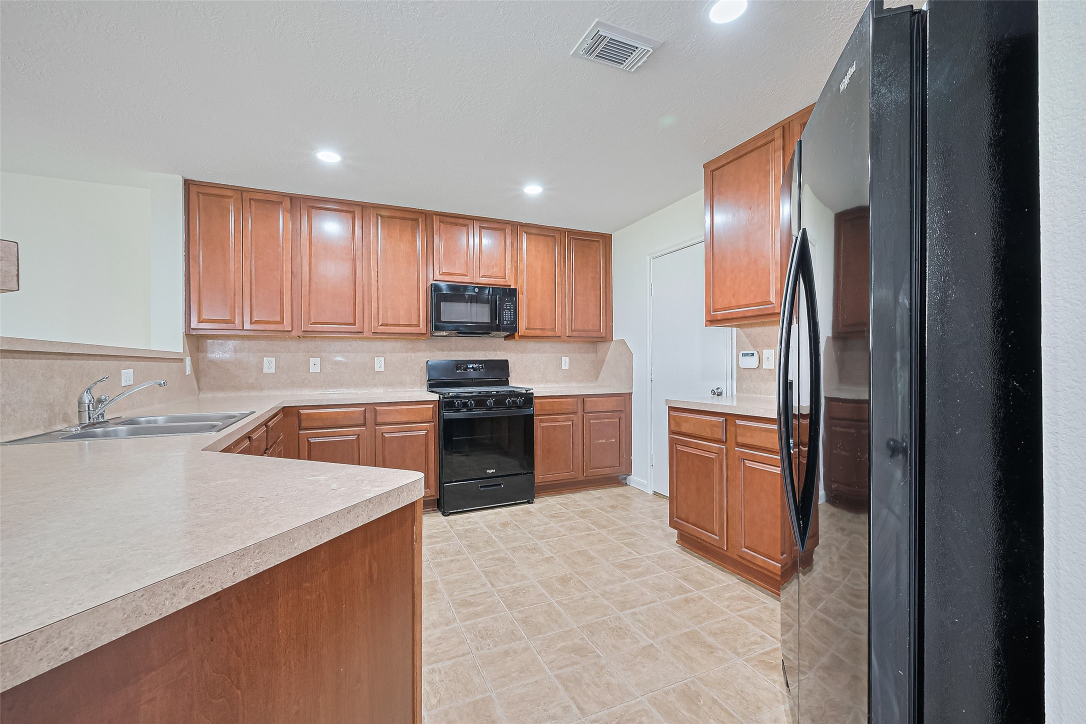 7734 Pasture Bend Lane Cypress, TX 77433 - Photo 11 of 50